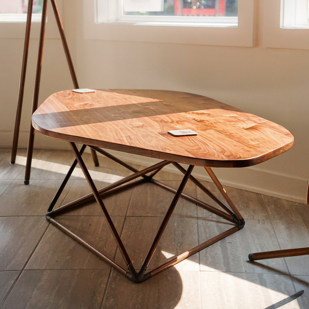 PolyFrame Table Light
